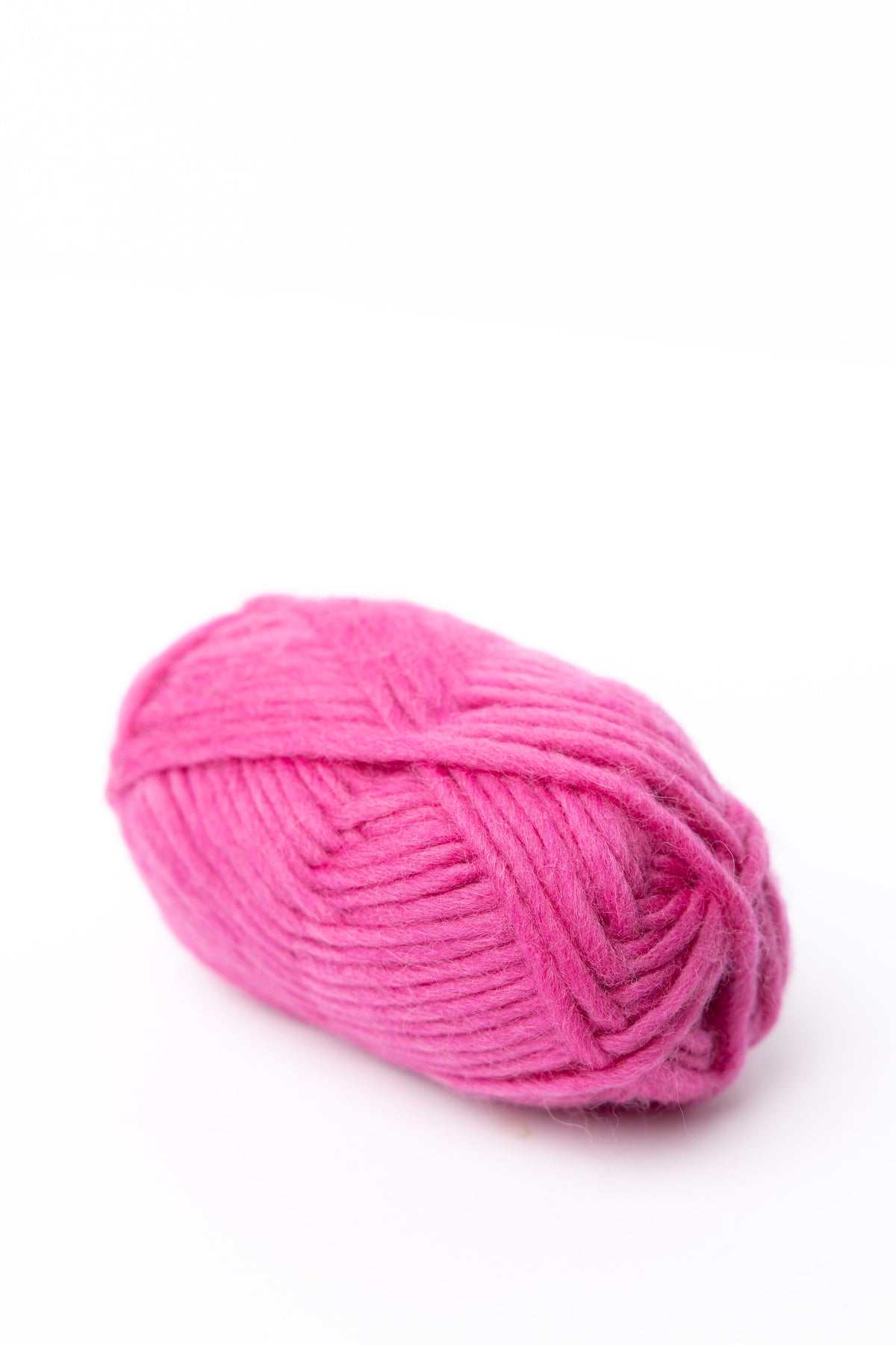 Drops Snow wool 105 magenta