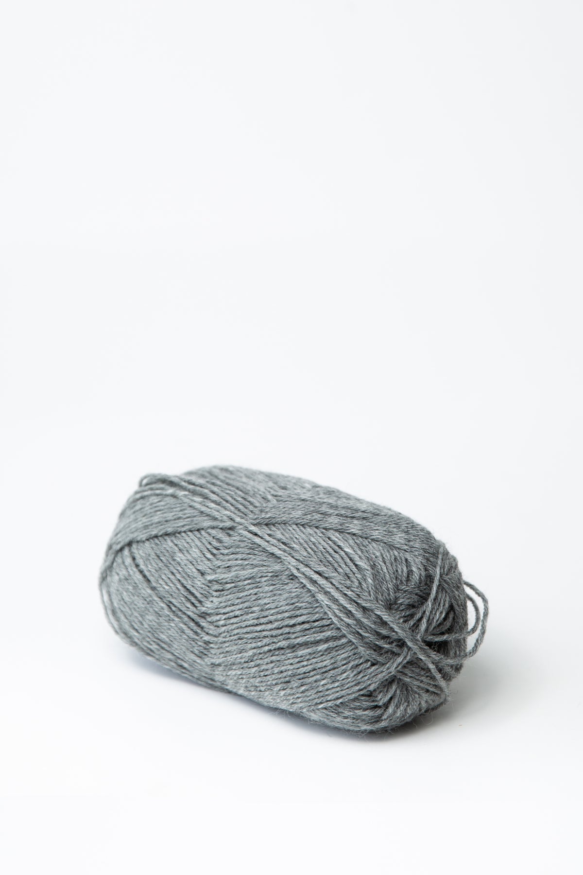 Sandnes Garn Sisu wool nylon 1053 dark grey heather