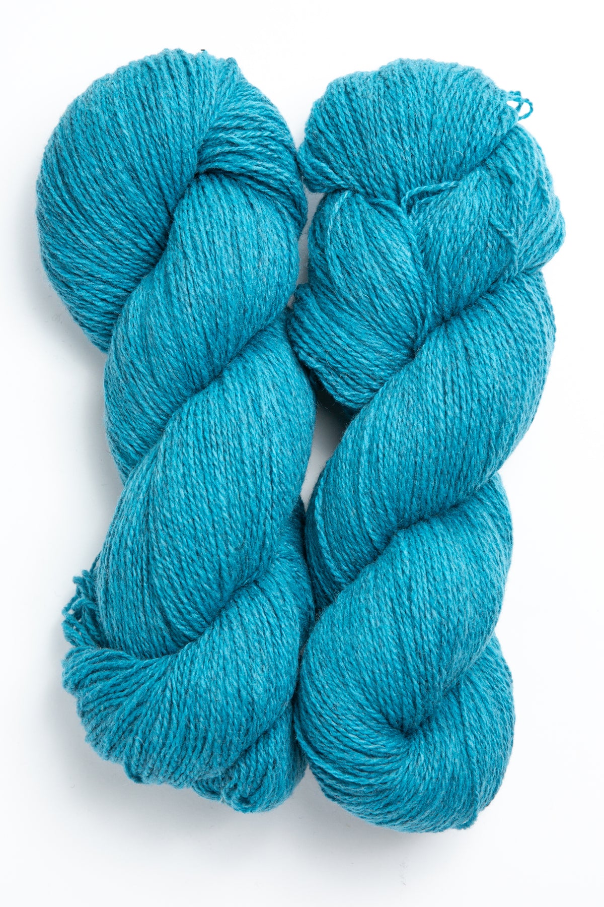 Juniper Moon Farm Patagonia Organic Merino wool 123 turquoise