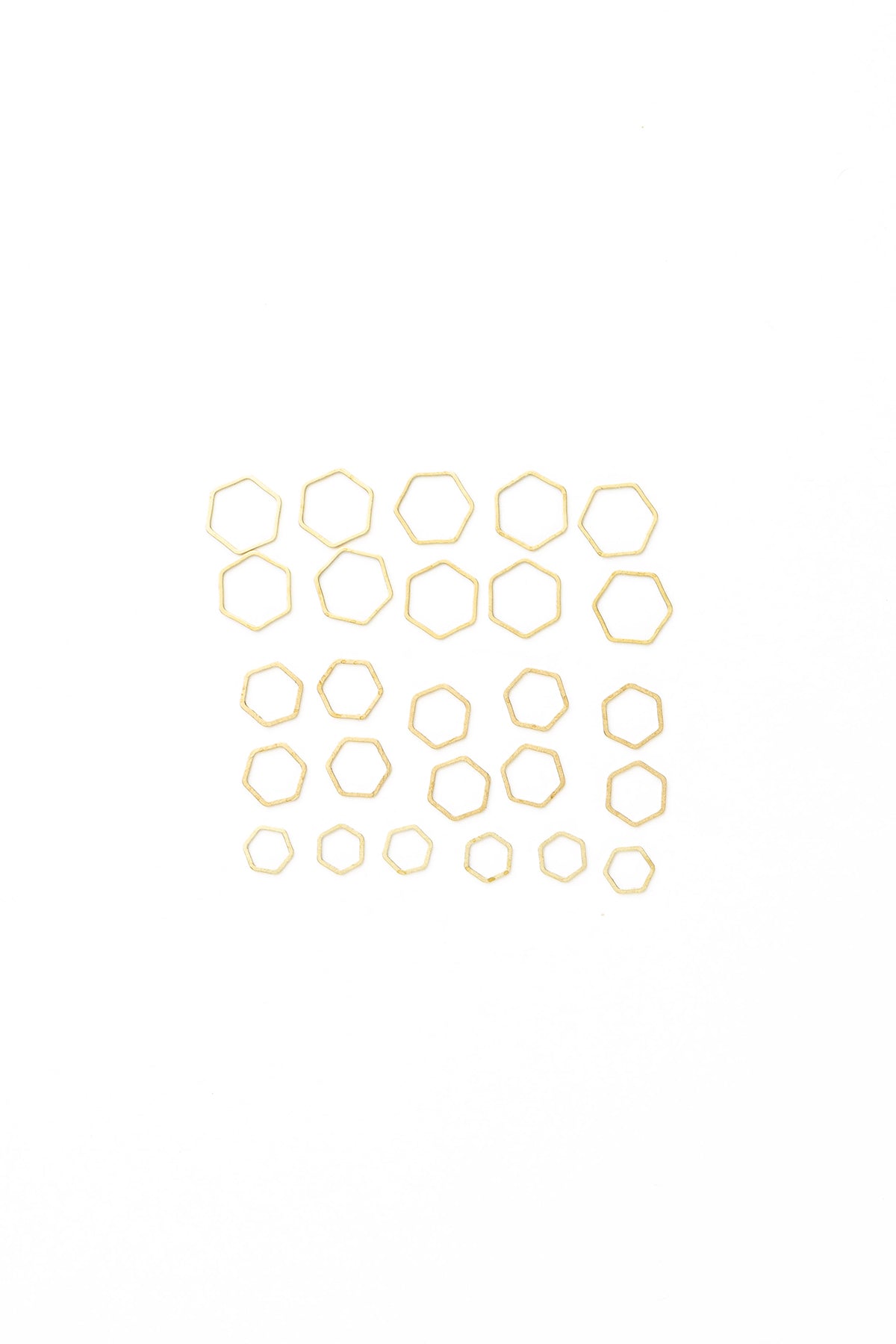 Beehive Wool Shop Honeycomb Stitch Markers metal in gold colour set of 26 stitch markers