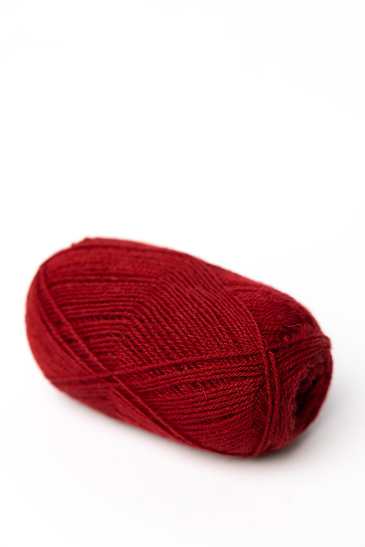 Sandnes Garn Tynn Peer Gynt wool 4236 deep red