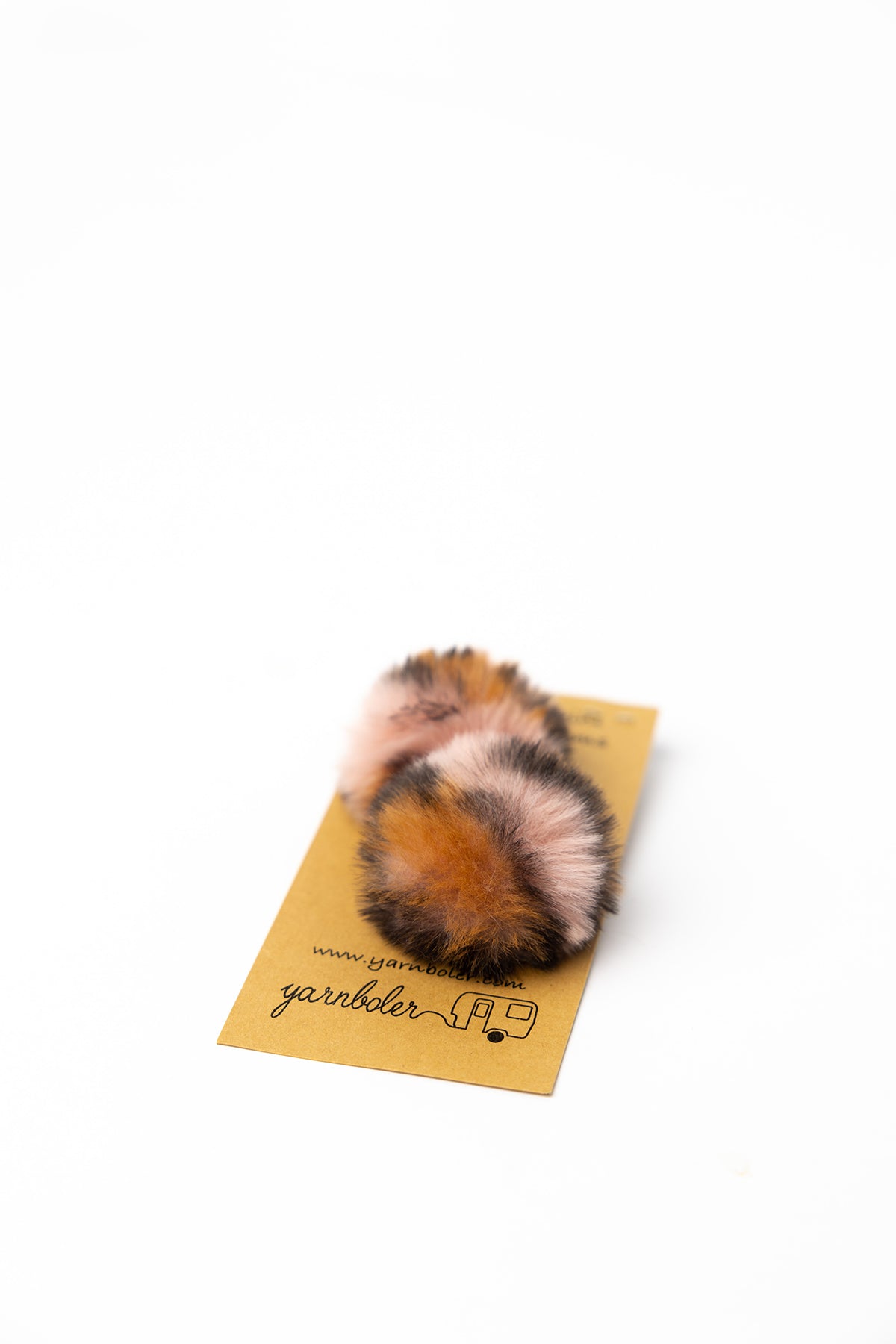 Yarnboler Faux Fur Mini Pompom 45 pink leopard
