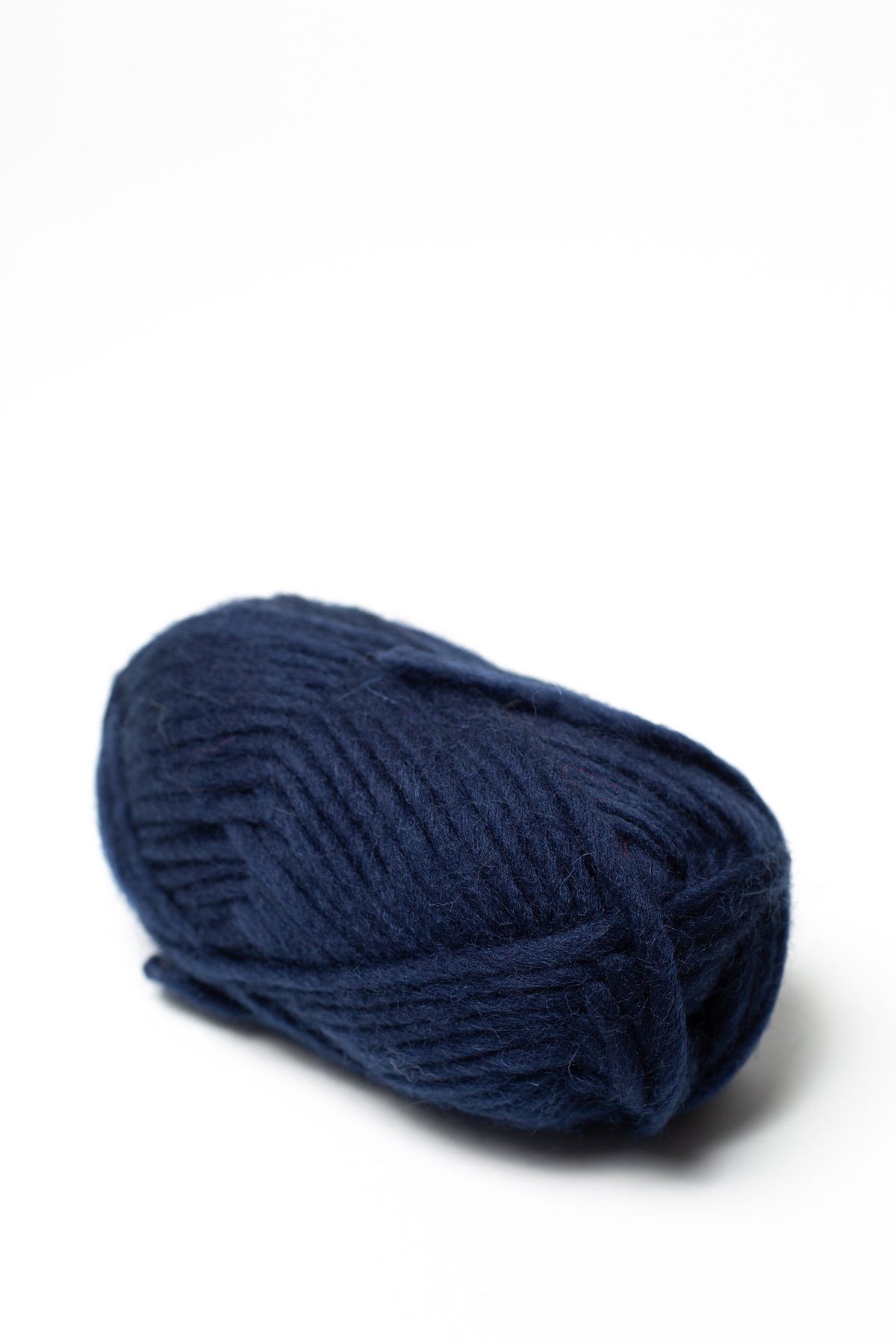 Drops Snow wool 57 navy blue