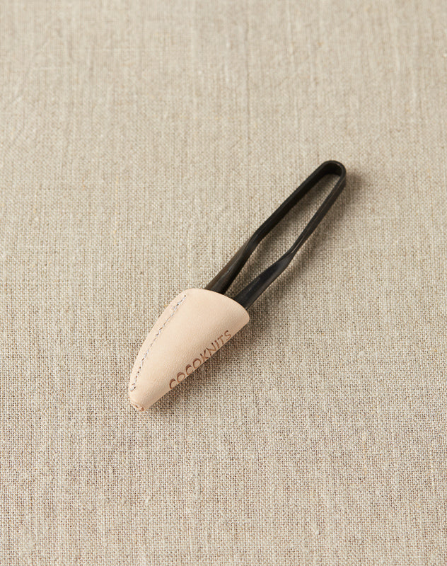 Cocoknits Yarn Snip steel-forged-with leather protector