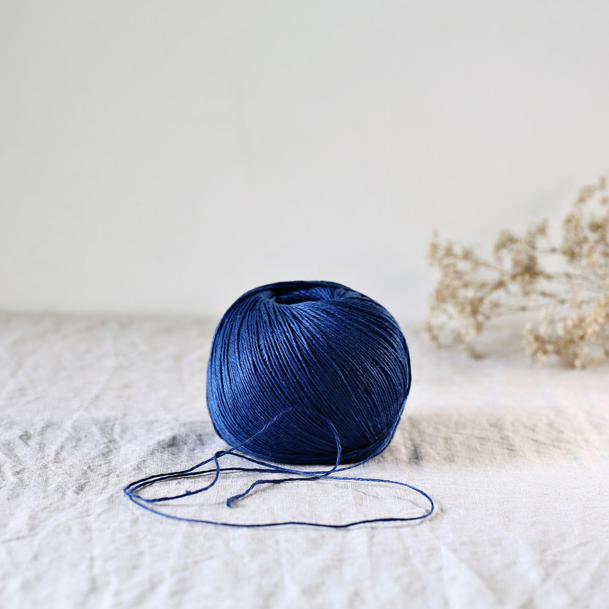 De Rerum Natura Antigone linen cobalt