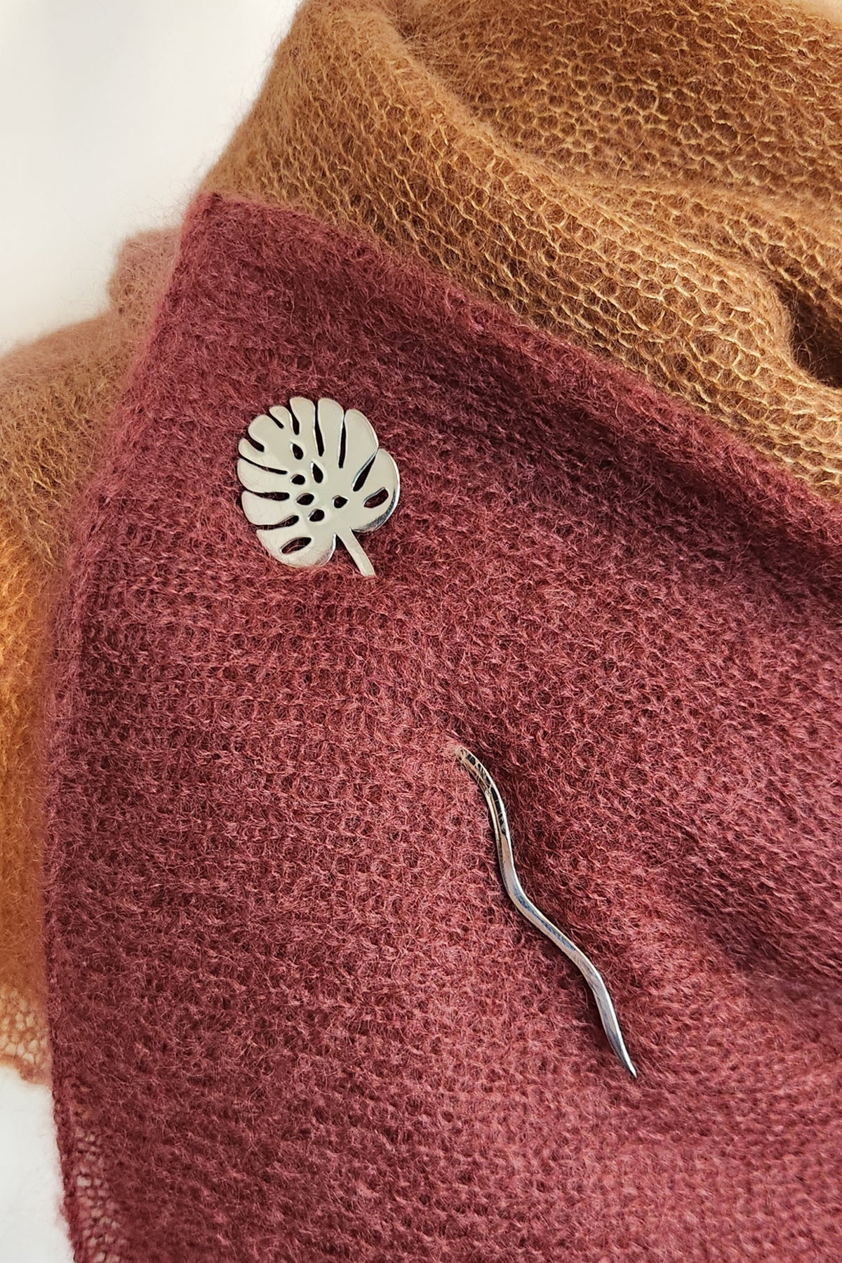 Barb Alexander Designs Shawl Stick white bronze monstera leaf