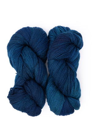 Fleece Artist BFL 2/8 blue faced leicester wool stellars jay