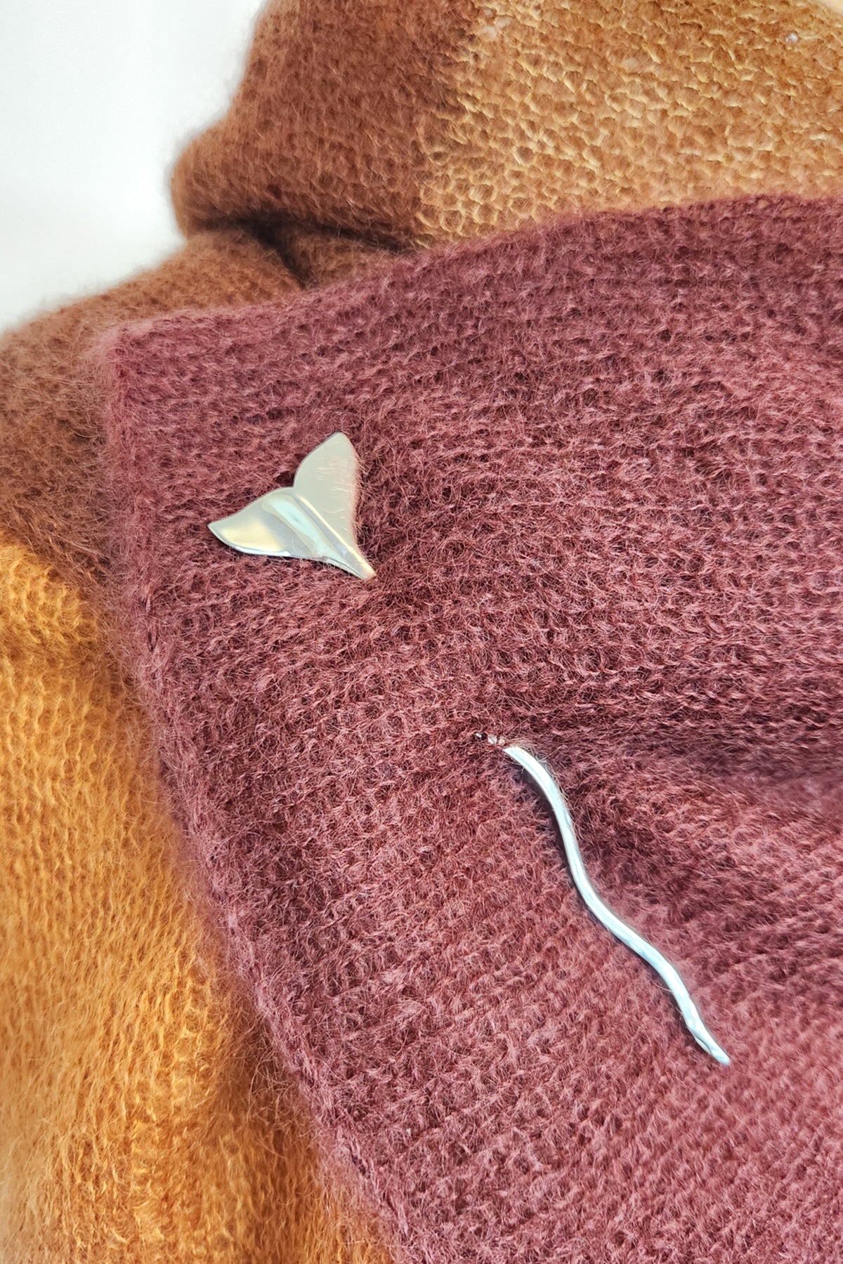 Barb Alexander Designs Shawl Stick white bronze whale tail